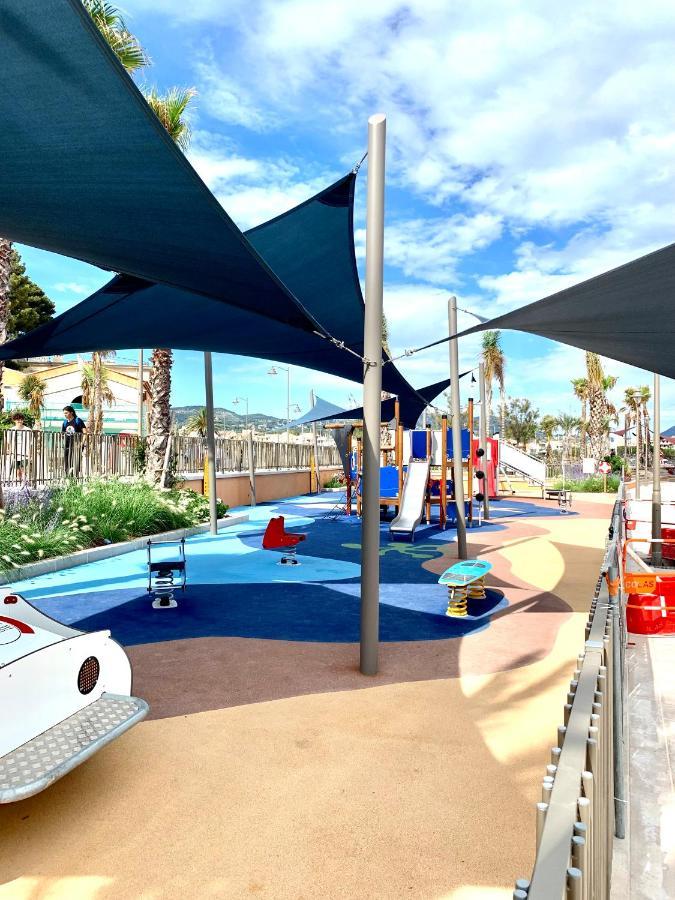 Superbe studio rue piétonne principale Sanary à côté du port Sanary-sur-Mer Exterior foto
